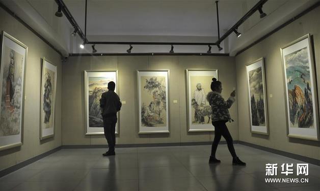 ɣƤֽ�ϵ��й�����չ������³ľ��