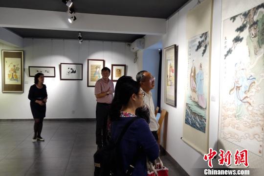 �������ҡ�����Ӣ��������չ��ɳ����չ��Ļ