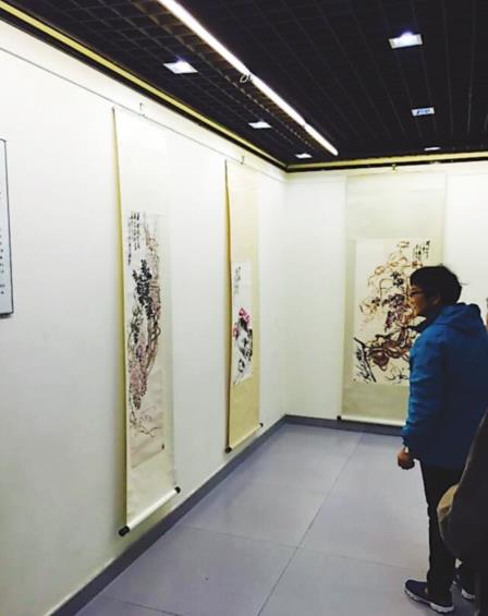 �����m���������������黭չ��������