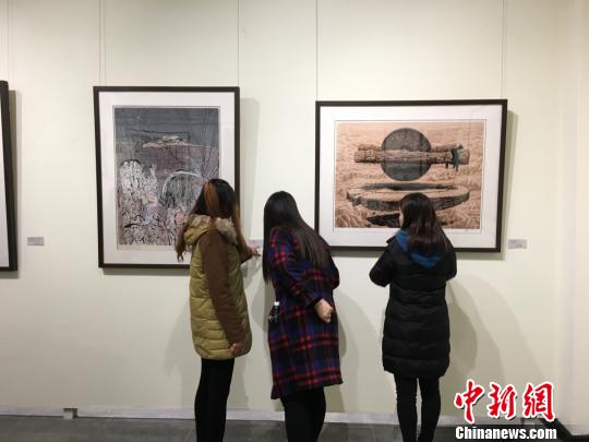 54λ�滭�Ұ������Ʒ�ںӱ�������չ��