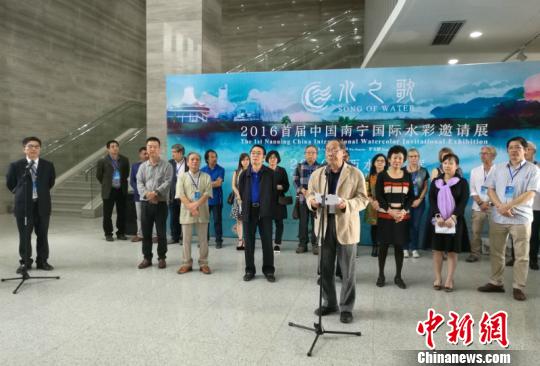 �׽��й���������ˮ������չ��չ