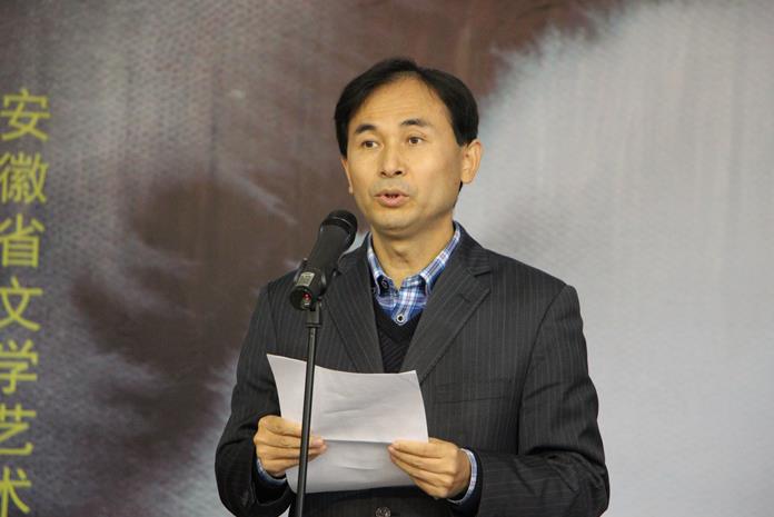 ����ˮ�ʻ�����������չ�ھ���Ļ