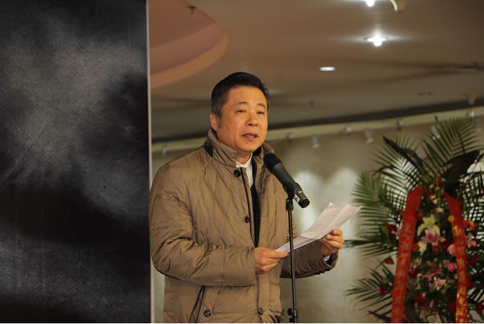 ����ˮ�ʻ�����������չ�ھ���Ļ