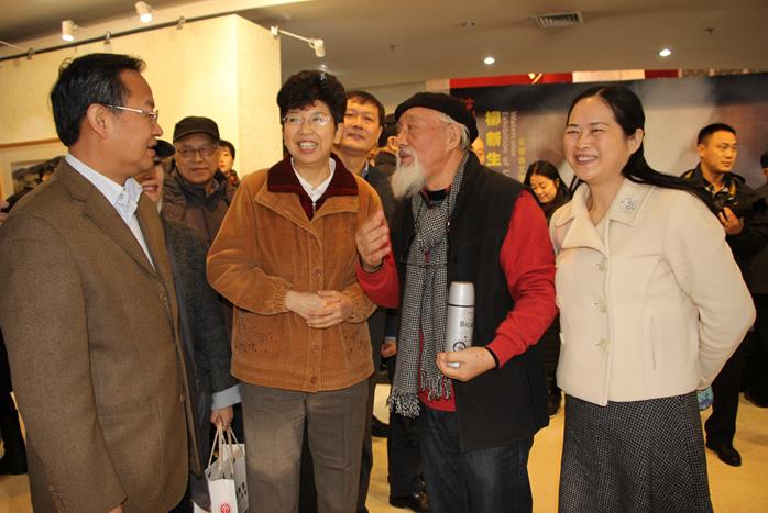 ����ˮ�ʻ�����������չ�ھ���Ļ