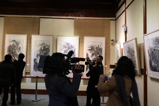 ��ī���󡤾�������������軭չ�����Ϻ�