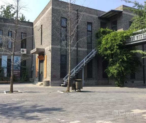 ��ˮ�˻ġ������׺��ͻ�չ�ھ���Ļ