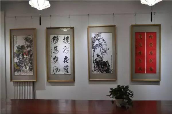 ������ʵ���������֡�Ȩ�����黭��Ʒչ¡�ؿ�Ļ