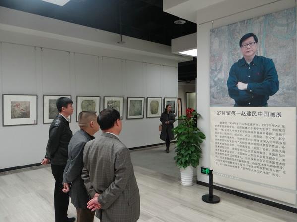 �������ۡ����Խ����й���չ�ھ�¡�ؿ�Ļ