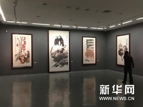 ���ٳ�д�⻨��չ�����廪��ѧ����ѧԺ������