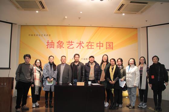 �й������ݳɹ��ٰ����ҽ���֮�������������й���