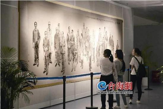 ����У�Ѿٰ��黭չ����¼θ�����