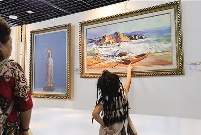 �������Ǿٰ�ӭ�´����������黭չ