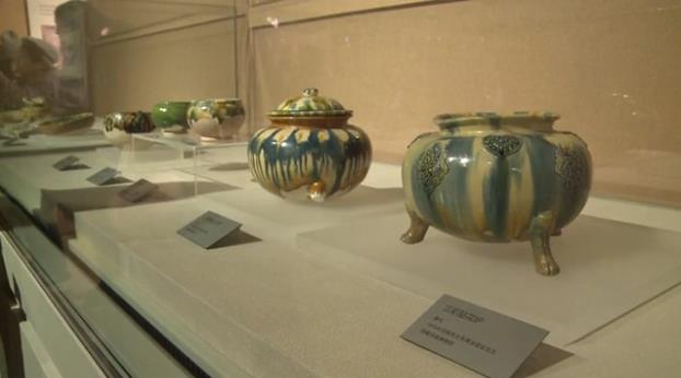 ������������֣�ݺ��չ��