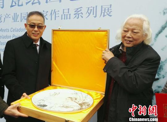 ˮ��ɽ�ࡪ����ɽ����ɻ滭����չ