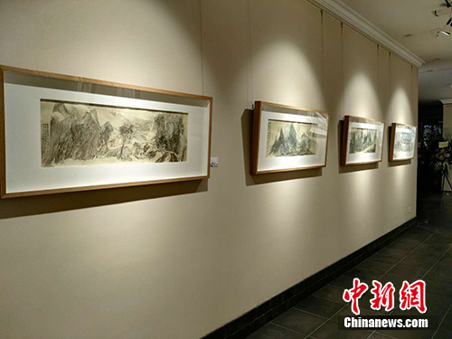 ���»�չ10���ڱ�����Ļ