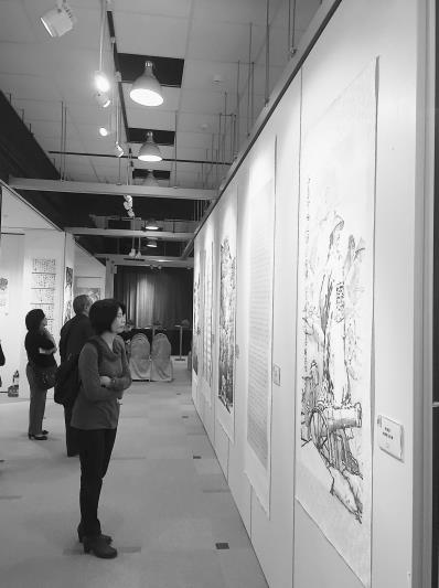 �����黭������Ʒչ��̨��Ļ