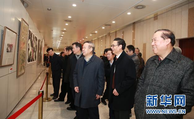 ����ʡ������ʷ�ݾٰ�ʫ�黭ԭ��д����Ʒչ