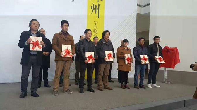 ��д�⡤���ݡ�������ƪ���й���˫��չ��Ļ