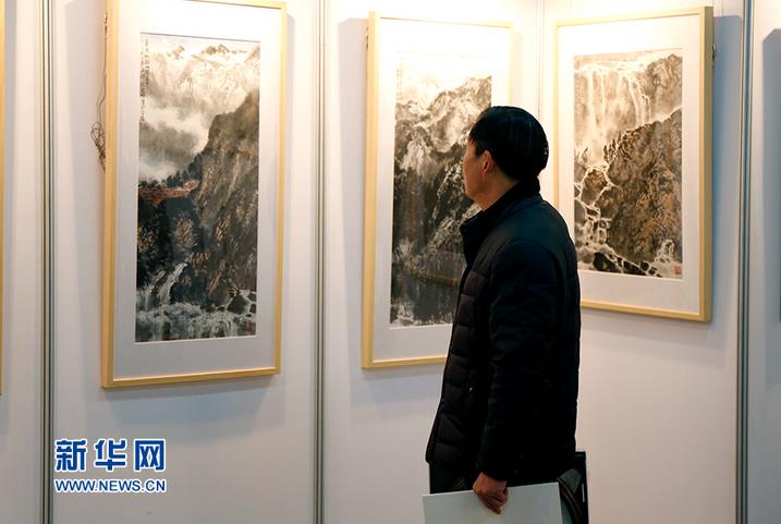 �����黭������Ʒȫ��Ѳչ���տ�Ļ