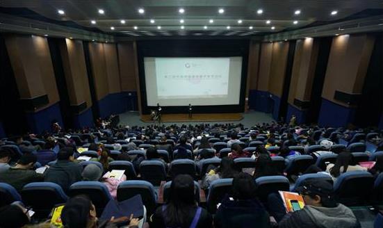 �������й�������������������̳���Ĵ�����ѧԺ����