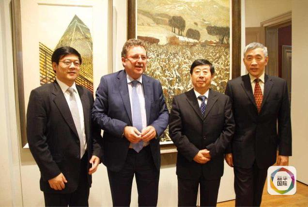 �й�����������ƷչѲչ�߽���³����