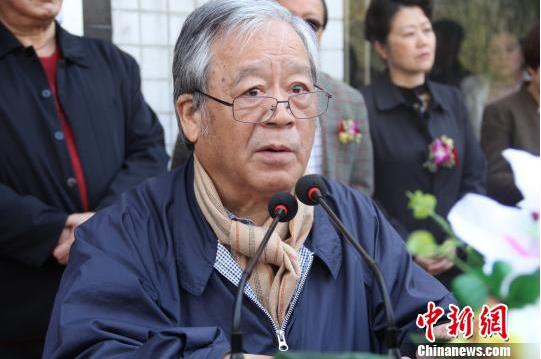 ���ջ��Ҹ�����ػ�ī�ʻ�չ�ںϷʿ�չ