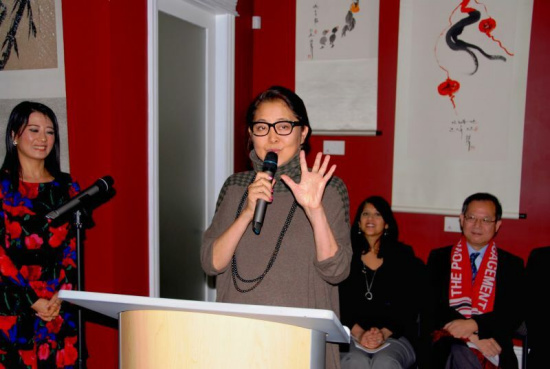 ��Ƽ���ô���黭չ ��Ļʽ�ֳ��۳�ʮ���