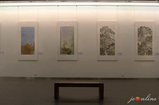 ɽ�����Ǿٰ조���������������黭��Ʒչ