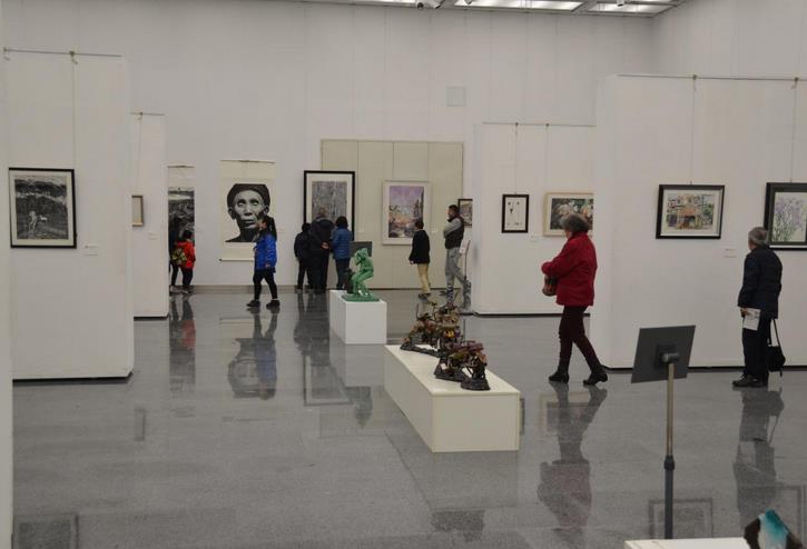 ������Ĵ�ʡ����������Ʒչ�����Ĵ������ݿ�չ