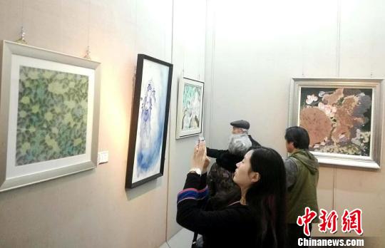 �׽콭��ʡ�ɻ�����չ�ϲ�����