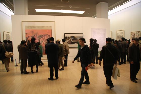 �������� ��̨������Ʒչ�����й�������