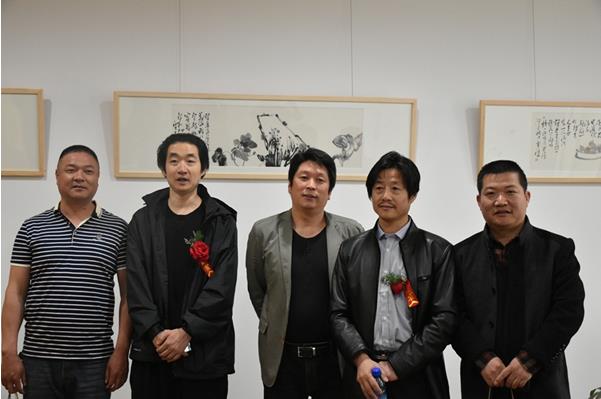 �������ʵ������й�����Ʒչ�������ʾ���