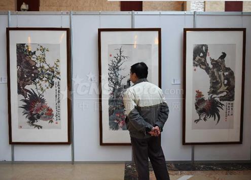 ����ٰ조�е���Ȼ���й��������黭չ