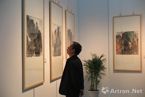 �й����Ҳ�����黭����Ʒչ����������Ļ