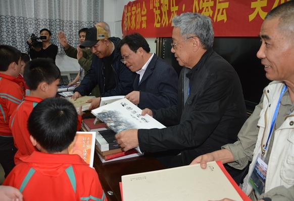 �й���Э�ɷ����߽���������ͼ��