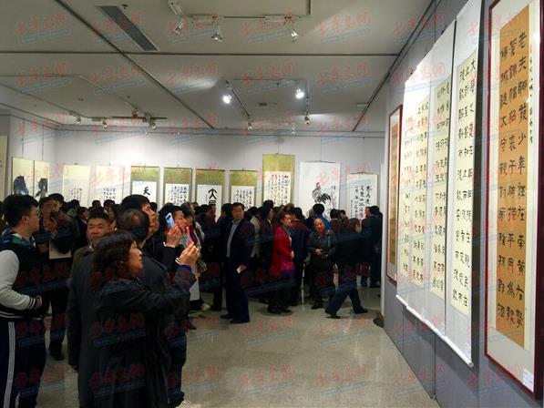 ��֮�ʡ��ൺ���黭����������Ʒչ�����Ļ