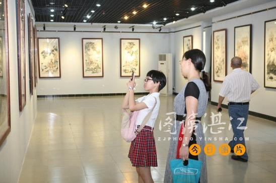 տ���࿲�����黭�¼�������չ��չ