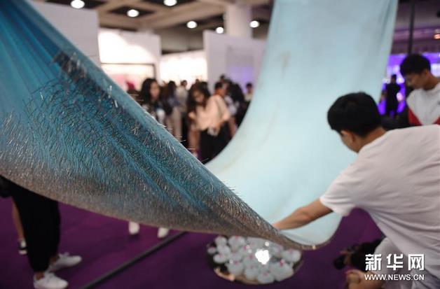 �ھŽ캼��������������Ļ