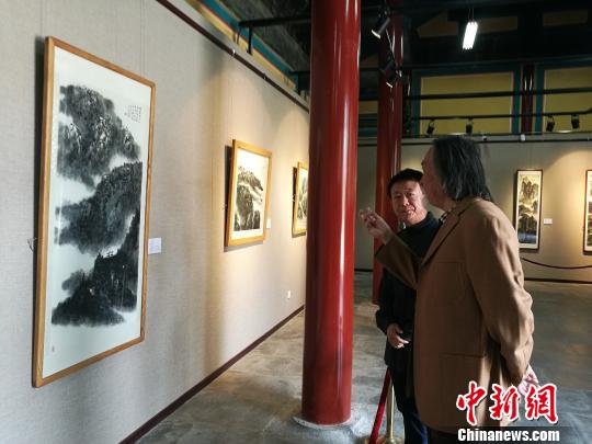 �����������ٳ�ʦ����Ʒչ�ڱ��������¿�Ļ