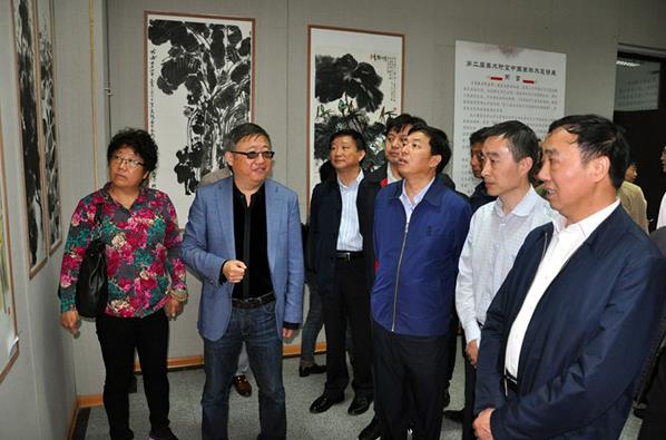 �ڶ�������ʱ���й���ѧ������չ���ల������