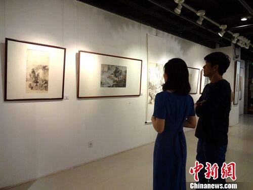 ��������������ʮ��������չ��Ļ 