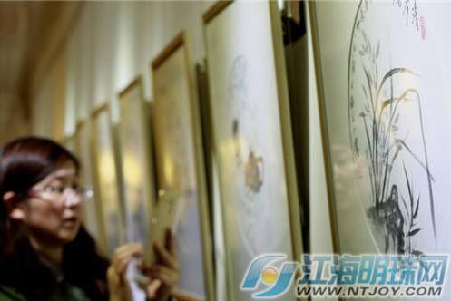 �����Ʋ��¡��黭չ������ͨ