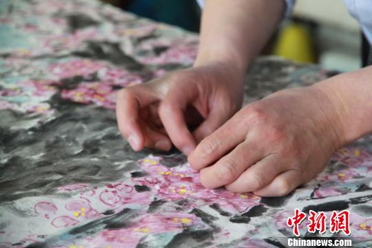 ��ͳ�黭�޸����ˣ�26��¶����� ��������