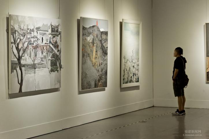 5��4�գ����Ľ츣��ʡ��������������չ�ڸ��ݿ�Ļ��