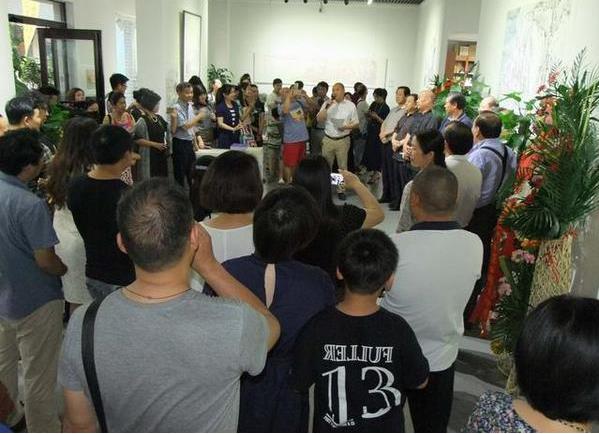 �������й�����Ʒչ��֣�ݿ�Ļ