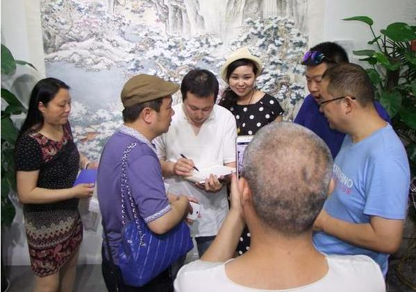 �������й�����Ʒչ��֣�ݿ�Ļ