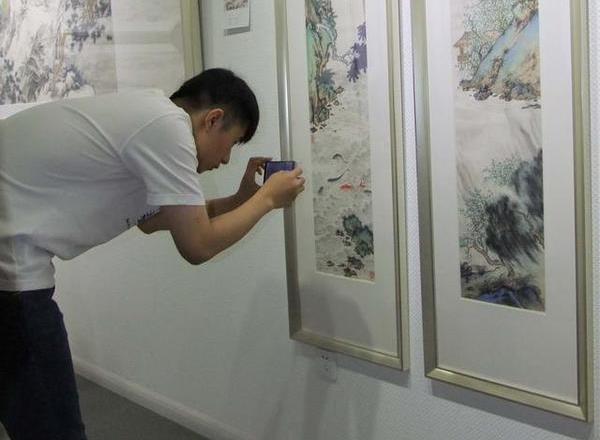 �������й�����Ʒչ��֣�ݿ�Ļ