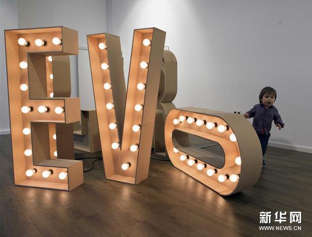 �е��ִ�����չ����Ӿ�����෨���˸�������������