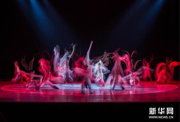 �������硶�챯�衷��ʽ���� ���ֻ滭��ʦ����һ��