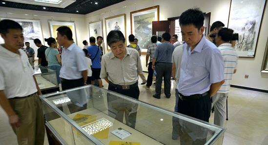 ��������������ƷѲչ�߽�����б����黭Ժ